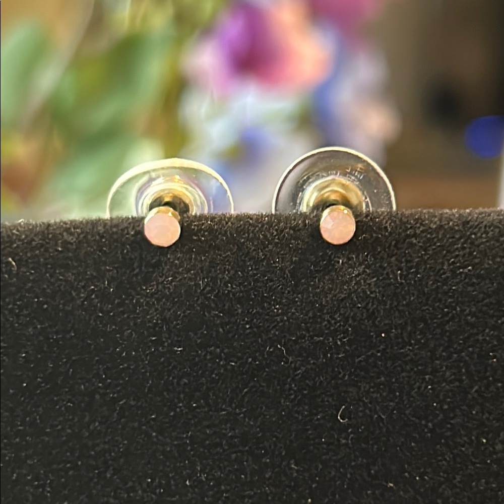 Elegant Pink Stud Earrings